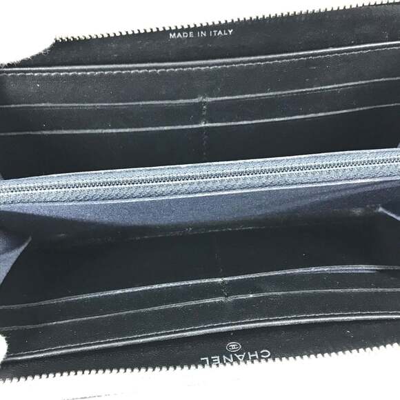 CHANEL Authentic Black Leather Wallet